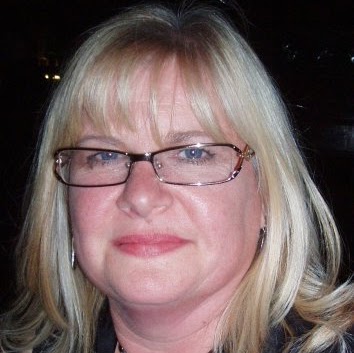 Lynn Lancaster Photo 36