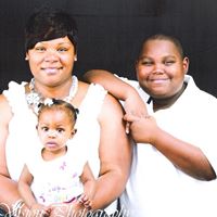 Tanya Douglas Photo 8