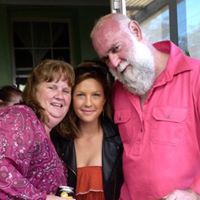 Karyn Robertson Photo 15