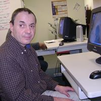 Robert Murry Photo 29