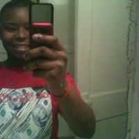 Alexis Lewis Photo 20