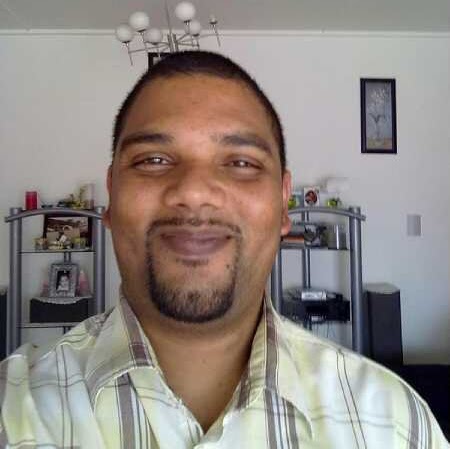Roger Simons Photo 18