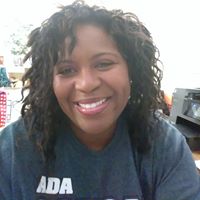 Nichelle Jones Photo 38