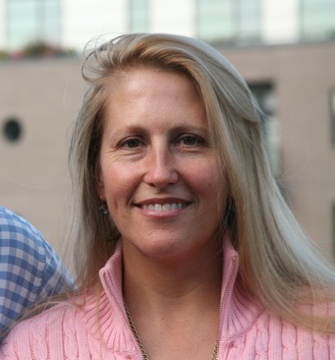 Laura Olson Photo 12
