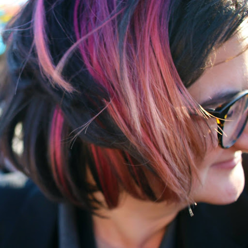 Sara Hebert Photo 16