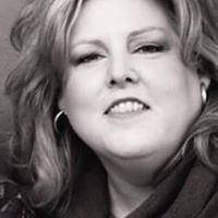 Amy Riddle Photo 25