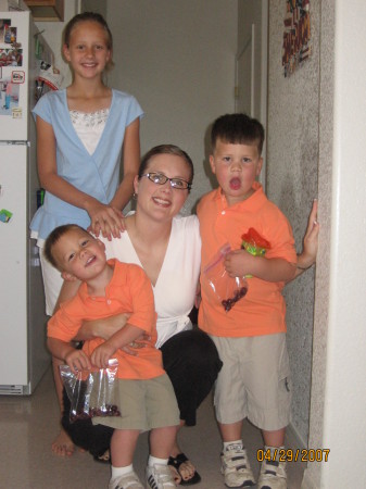Julie Burch Photo 23