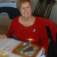 Judy Compton Photo 37