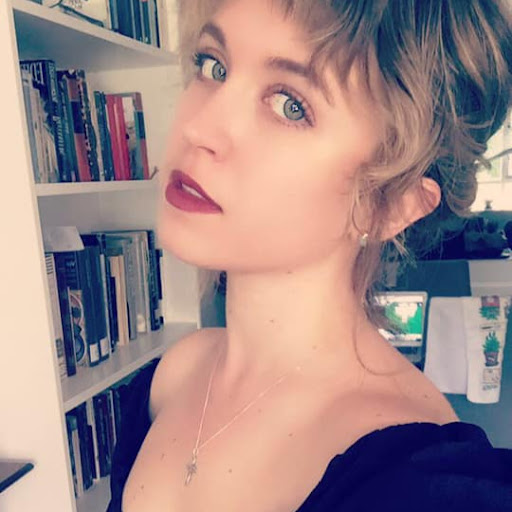 Samantha Sandy Photo 7