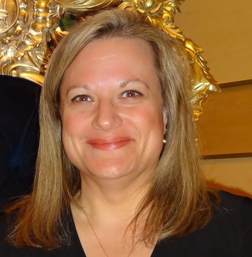 Amy Pappas Photo 21