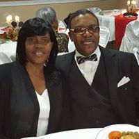 Linda Blakely Photo 18