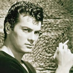 Tony Curtis Photo 36