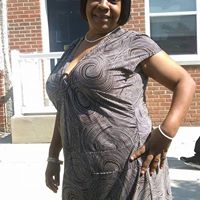 Michelle Jones Photo 26