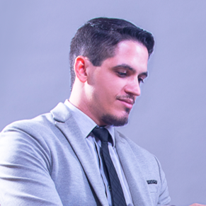Rafael Conde Photo 9