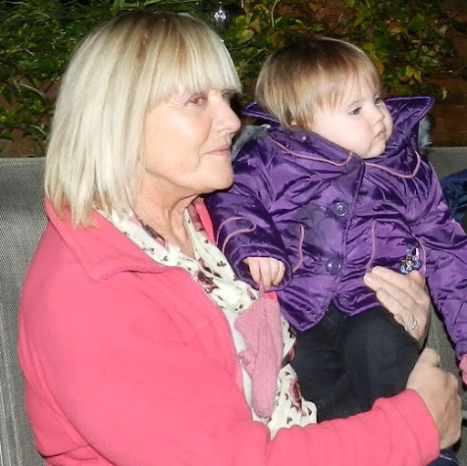 Jean Sutton Photo 12