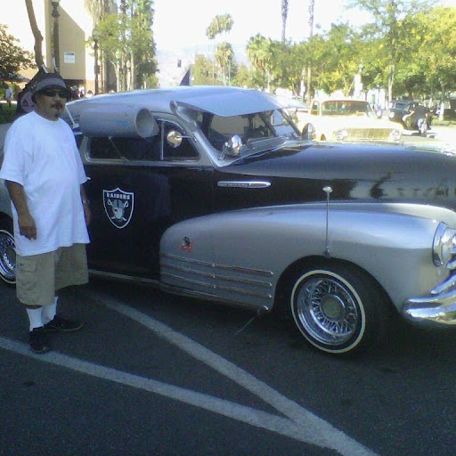 Ralph Ramirez Photo 39