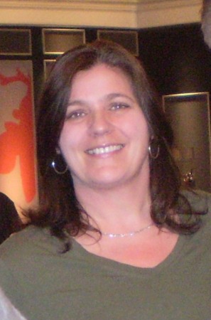 Jennifer Logan Photo 36