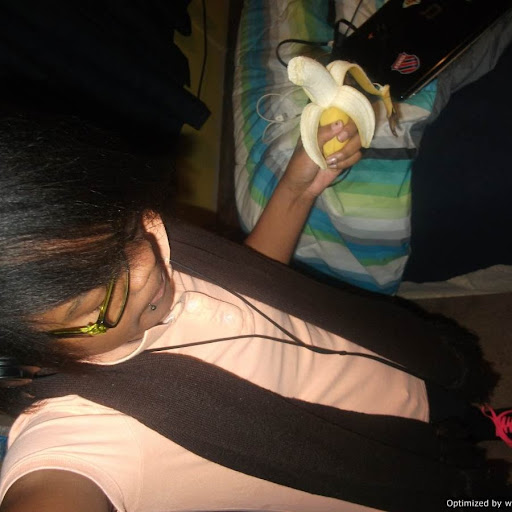 Brittany Scott Photo 6