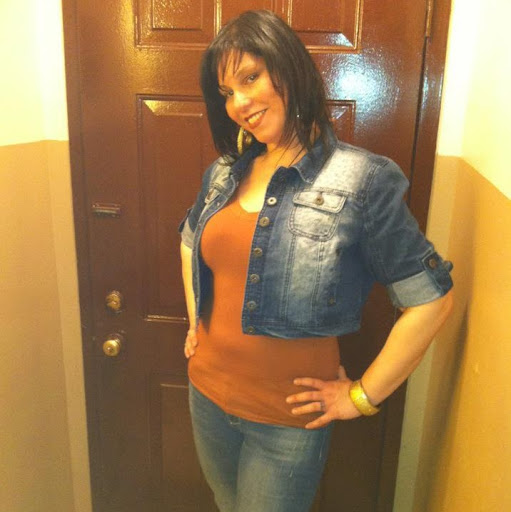 Lizette Hernandez Photo 21