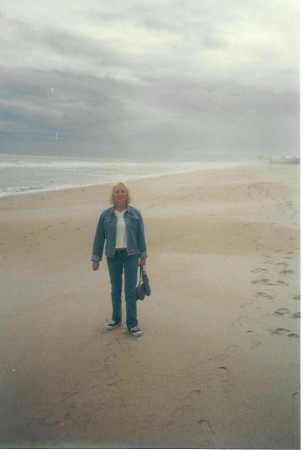 Connie Thornton Photo 28