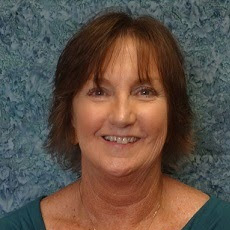 Lynne Mitchell Photo 36