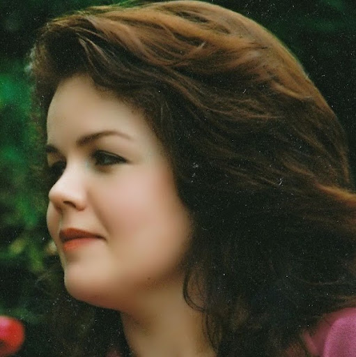 Alison Craig Photo 10