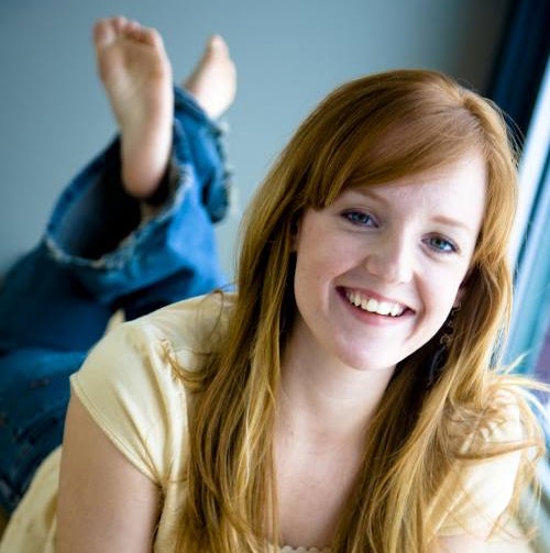Julia Ashton Photo 11