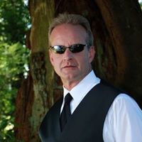 Kevin Bradford Photo 46