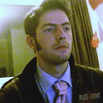 Sean Ferris Photo 31