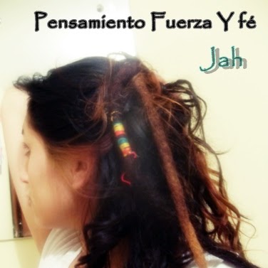 Jennifer Garrido Photo 32