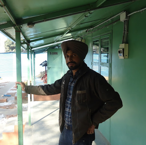 Kuldip Singh Photo 33