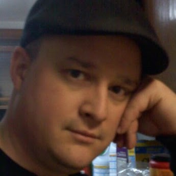 Roy Daniel Photo 30