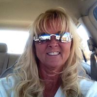 Shelley West Photo 23
