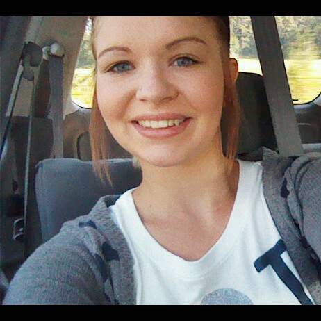 Lindsey Webb Photo 34