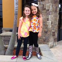 Kelly Hogue Photo 37