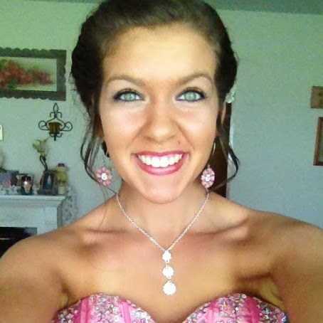 Katelyn Jones Photo 41