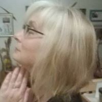 Kathleen Allison Photo 37