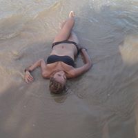 Alicia Douglas Photo 41