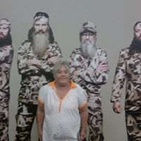 Linda Cain Photo 28