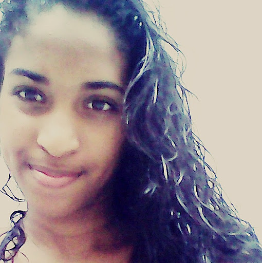 Alicia Gomes Photo 17