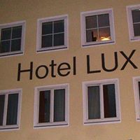 Andrew Lux Photo 20
