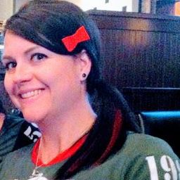 Carrie Reilly Photo 10