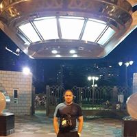 Mark Flores Photo 32