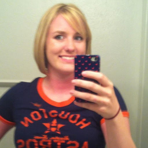 Laura Robinson Photo 38