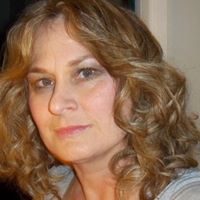 Maria Calhoun Photo 34