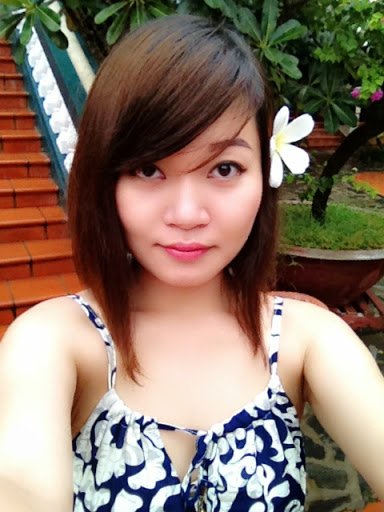 Nancy Trinh Photo 17
