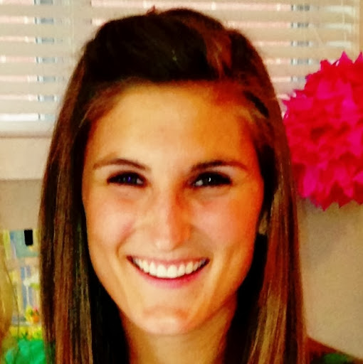 Sarah Downing Photo 14