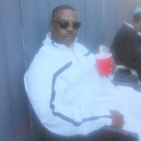 Kenneth English Photo 25