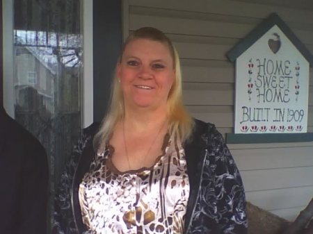 Terri Hill Photo 4