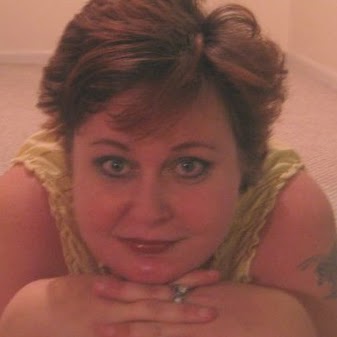 Victoria Peterson Photo 16
